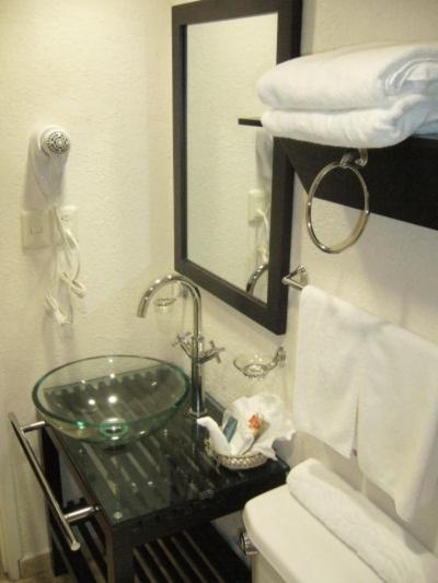 Madero Suites كواتزاكوالكوس الغرفة الصورة