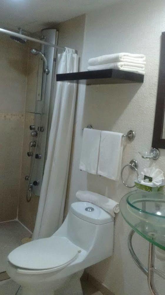Madero Suites كواتزاكوالكوس المظهر الخارجي الصورة