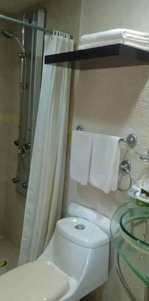 Madero Suites كواتزاكوالكوس المظهر الخارجي الصورة