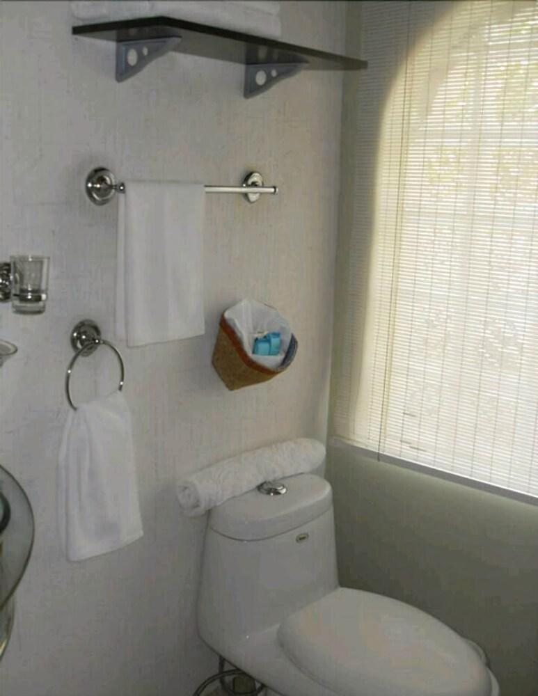 Madero Suites كواتزاكوالكوس المظهر الخارجي الصورة